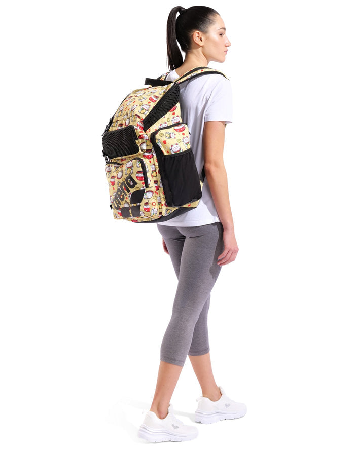 Arena-Neko-FW26-backpacks-side-model