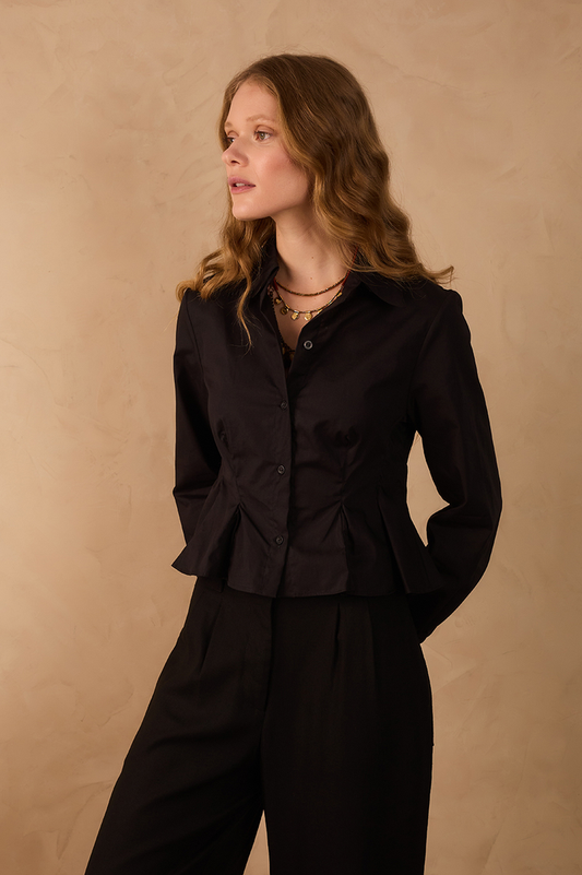 Black Collared Buttoned Pleats Peplum Shirt_1