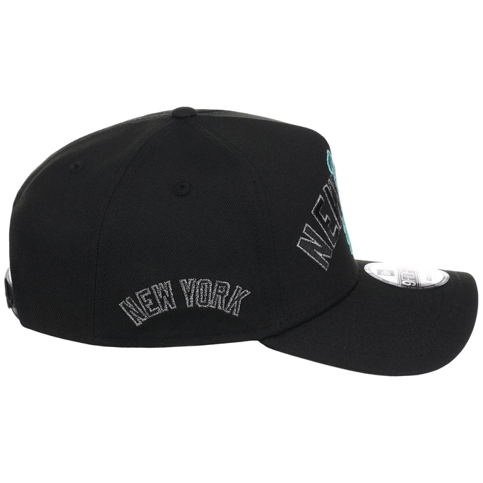 New York Yankees - New York Crown the City -  Liberty  New Era 9FORTY - Black/Black