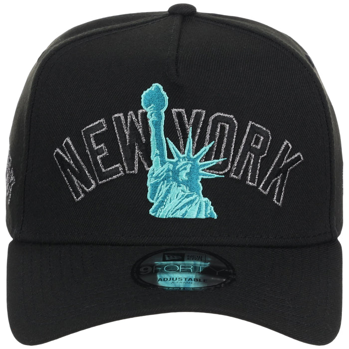 New York Yankees - New York Crown the City -  Liberty  New Era 9FORTY - Black/Black
