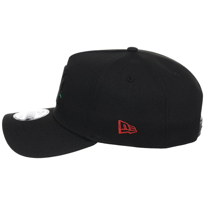 New York Yankees - New York Crown the City -  Rose  New Era 9FORTY - Black/Black