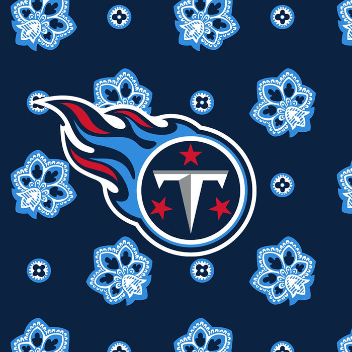 NFL RFID Front Zip Wristlet-Tennessee Titans Bandana-Image 3-Vera Bradley