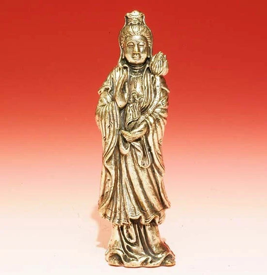Standing Quan Yin