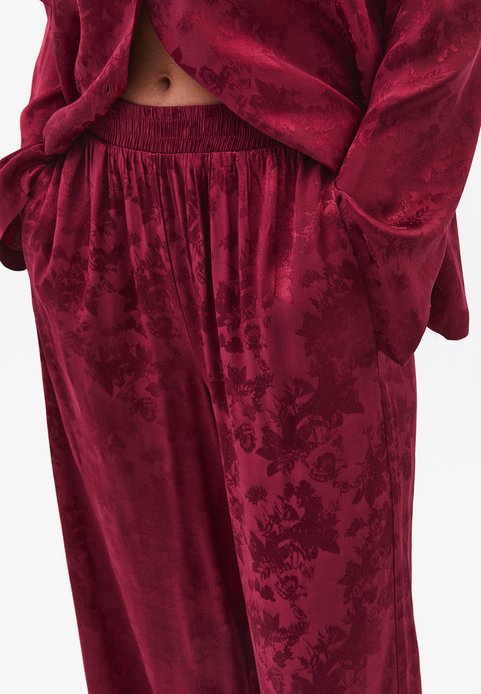 Ultra High Waist Wide Leg Elastic Waist Pants - RUMBA RED