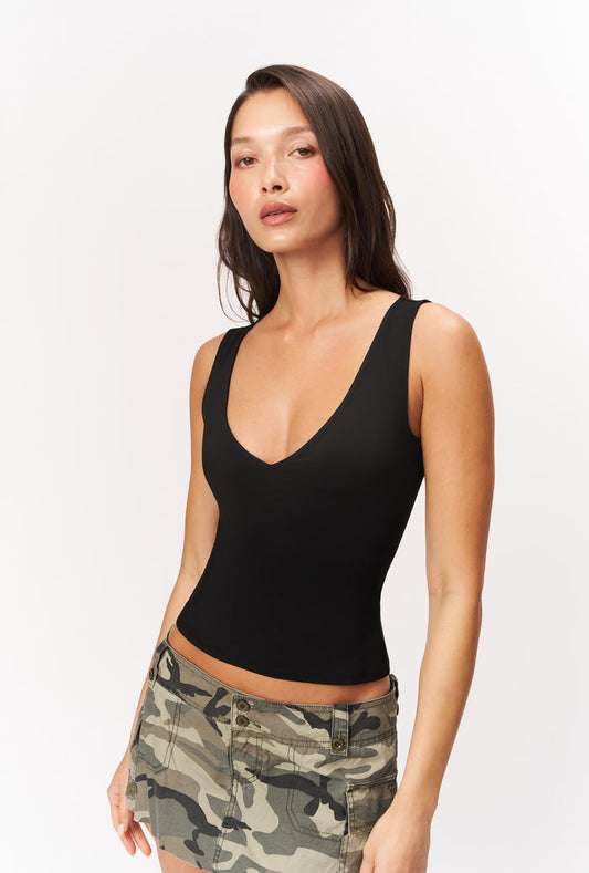 Vella Top in Black