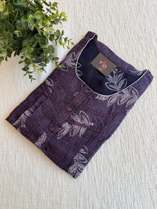 XL size printed Alpine nighty